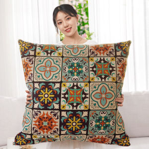 Luxurious American Style Pillow Cover