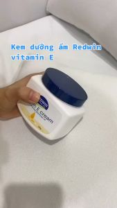 Kem dưỡng da mềm mịn Redwin Vitamin E Cream 300g Úc