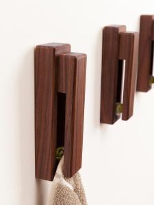 MOLORE | Easy Installation Strong Adhesive Wall Shelf
