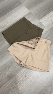 SV 6554 - Button Short Pants | Silvervogue | Celana Katun Pakaian Kasual Wanita