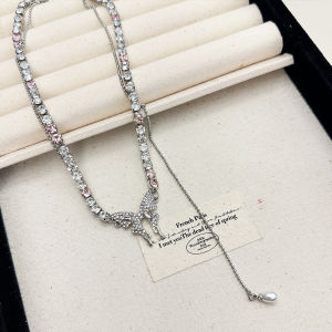 สร้อยคอไข่มุก ดีไซน์ผีเสื้อประดับเพชร สร้อยคอแบบคล้องคอสำหรับผู้หญิง ดีไซน์เรียบง่าย สไตล์วินเทจ ประดับเครื่องประดับแฟชั่น