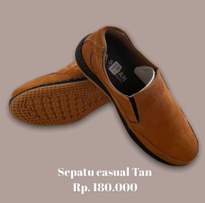 Sepatu Casual Saman T