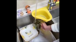 Khay Lọc Rác Cặn Rửa Chén Gòi Kiểu Thiên Nga Gắn Treo Vòi Bồn Rửa Chén Chất Liệu Nhựa PP
