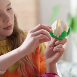 LEGO Botanicals 11511 Water Lilies (259 Pieces)