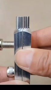 HOL Multifunctional Screw Extractor Kit Compact Easy Removal Screw Extraction Tool Adjustable Repair Broken Bolt Remover Damaged Water Valve