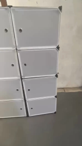 Lemari Rak Buku Modular – Organizer Kubus Multifungsi Mudah Dirakit & Hemat Tempat