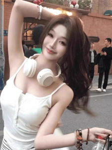 chaqi | Fashionable Korean Style Slim Fit Square Collar Button Design Versatile Womens Tank Top Summer 2025 Commute Style Pure Color