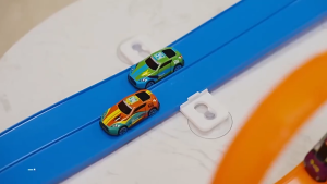 Flexible Race Track For Kids 4 Race Cars DIY Racing Track Set With Suction Cups Portable Race Car Toy