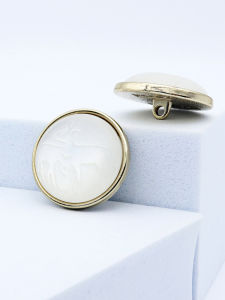 Elegant Gold Metal Button Simple Deer Design High End Resin Coat Fastener for Jackets And Outerwear from Home Fabric Brand