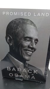 A Promised Land by Barack Obama [High Quality Paperback]