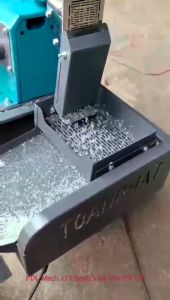 Máy xát gạo  đập bột gia đình toàng phát TF56 chính hãng