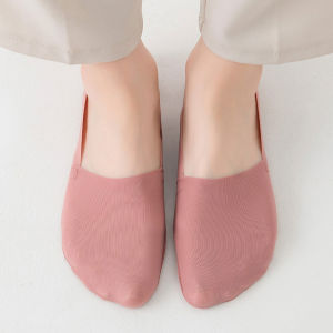 VCH Thin Non-slip Summer Invisible Boat Socks Ice Silk Sock Slippers Women Sock