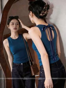 Attractive Backless Sleeveless Blue T-Shirt