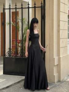 VENUIE | Elegant Party Evening Black Dress