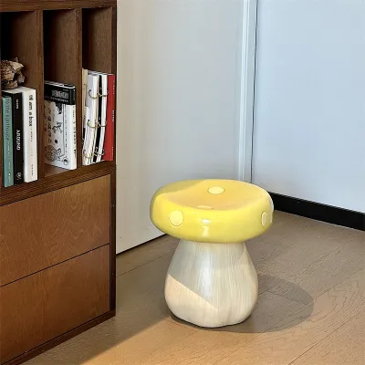 Doraemon Design Children-friendly Shoe-changing Stool