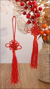 10ชิ้น จี้ห้อยพู่สีแดง / จี้ห้อยพู่จีน / จี้ห้อยพู่สีแดงนำโชค / จี้ห้อยกระถางต้นไม้สำหรับตกแต่งเทศกาลตรุษจีน / ของตกแต่งแขวนภายในรถยนต์ / อุปกรณ์สำหรับงานปาร์ตี้ปีใหม่