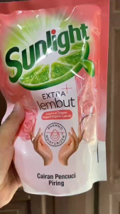 SUNLIGHT Refill 560-755ML - Sabun Cair Cuci Piring - Jeruk Nipis 100 - Membuat Pencucian Piring Lebih Cepat dan Mudah