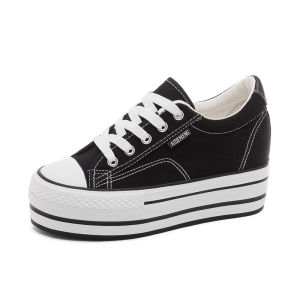 Womens Canvas Slip-On Shoes Spring 2025 Trendy Korean Style Platform Thick Bottom Flatform Casual Shoes Breathable