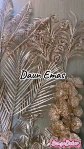 Bunga Daun Emas / Golden Leaf / Golden Flower / Artificial Golden Flower Hiasan Dekorasi Pesta Imlek