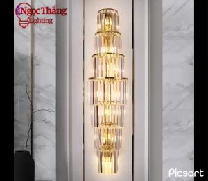 Đèn treo tường ốp tường pha lê cao cấp trang trí phòng khách phòng ngủ cầu thang Led 3 màu E14 220V GT3051 Tân Phát