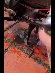 Combo Spraykilling Chain Lube & Chain Clean with Free Brush - Motorcycle Chain Maintenance Tools Set