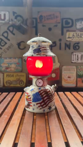 โป๊ะตะเกียง Coleman สำหรับรุ่น 200a สีแดง สีสวยงาม