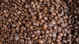 Cà phê Hạt rang nguyên chất Robusta Buôn Mê Thuột - Vị đắng đậm hậu thơm Nguyên Hạt 250gr - Casa Coffee