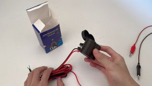 Motorcycle multifunctional charger small telescope type motorcycle lighter with switch 5V2A waterproof motorcycle accessories car(Not include cigarrete lighter)