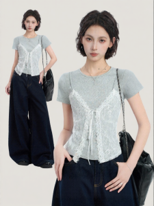 BAIDAIFEI | Lace Fake Two-Piece Fitted Short Sleeve T-Shirt