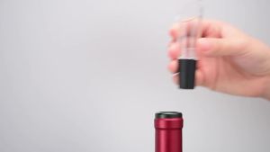 Wine Pourer Decanter Red Wine Aerating Pourer Spout Decanter Wine Pouring Aerator Wine Stopper Portable Bar Tool Accessories