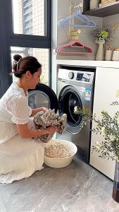 Rak Organizer Hanger Dapat Disesuaikan Baju Storage Rack Holder Tempat Penyimpanan Hanger Rak Gantun