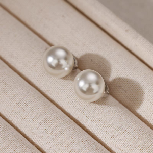 ต่างหูไข่มุกขนาดใหญ่หรูหราสำหรับผู้หญิง ป้องกันการแพ้ จี้หูแฟชั่นเกาหลี เครื่องประดับที่สวมใส่สบาย