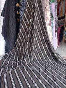 kain wolycrepe motif - harga setengah meter