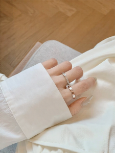 SHÉII | Nhẫn Bạc S925 Mài V Đính Zirconia Phong Cách