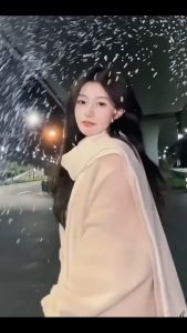 Snow Spray String Spray Salju Pesta Warna Warni