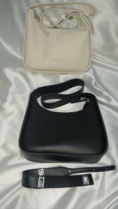 Tas Selempang Wanita Import: Pilihan Tas Berkualitas untuk Anda