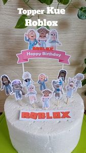Topper Cake Custom Nama Roblox Cewek (Girl) untuk Dekorasi / Hiasan Kue Ulangtahun\nTopper Custom Nama Karakter Roblox Versi Cowok (Boy) & Cewek (Girl) untuk Dekorasi / Hiasan Kue