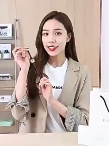 High-Grade Small Disc Watch Retro Fashion Quartz Watch Simple Temperament Ladies Watches Jam Tangan