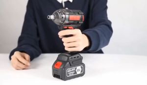 Mesin Bor Cordless Impact Wrench Brushless 98Vf Merah 2baterai/ Bor Cordless Wrench 98vf Impact/TOOLS CORDLESS IMPACT WRENCH 98V / Cordless Impact Wrench 15000mah 98vf Brushless OBENG SOCK ELEKTRIK TERMURAH