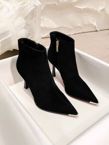 Hong Kong Fashion Boots Black Velvet Diamond Pointed Toe High Heel Elastic Short Boots Side Zipper Boots Youth Winter Rubber Sole