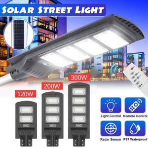 Lampu Jalan Tenaga Surya 300 Watt & Waterproof IP65