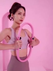 อุปกรณ์โยคะพิลาทิส แหวนโยคะ อุปกรณ์ช่วยลดน้ําหนัก ร่างกาย อุปกรณ์ฟิตเนส ยืดหยุ่นได้ดีมากห่วงโยคะ Yoga Pilates Ring