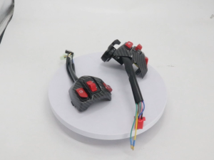 Motorcycle Handlebar Control Switch with Carbon Fiber Look Multifunction Start/Stop Turn Signal Horn Headlight Switch Assembly