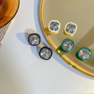 Minimalist Gemstone Earrings Trendy Unique Design Personality Autumn Winter Retro Ear Jewelry Fashionable Geometric Pattern for Women