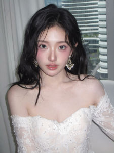 Exaggerated Tassel Earrings Wedding Dress Main Character Heavy Work Gold Full Drill Earrings for Bride Banquet Fashion Jewelry