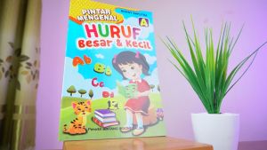Buku Anak Belajar Membaca : Pintar Mengenal Huruf Besar & Kecil ( A ) / BINTANG INDONESIA - BI