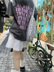 เสื้อยืดฤดูร้อนลําลองสําหรับผู้หญิงหลวมพอดีวินเทจพิมพ์แขนสั้นผ้าฝ้ายคอกลมคอกลมด้านบนสําหรับอายุ 18-35 ปี