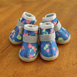 New 2024 Camouflage Dog Shoes Lightweight Breathable Wear-Resistant Net Shoes Pet Accessories Casual Footwear for Dogs