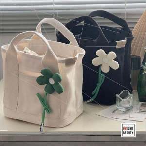 กระเป๋าผ้าใบ Tote Bag ทรงพิเศษ กระเป๋าใส่อาหารสำหรับนักเรียน สไตล์เกาหลี กระเป๋าใส่ของแบบลำลอง กระเป๋าสะพายไหล่แบบลำลอง