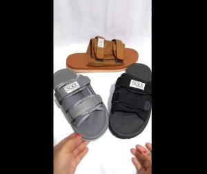 Koleksi Sandal Karis: Sandal Gunung Traveling Casual Pria Wanita Slipper Cooper Full Black Size 36-44